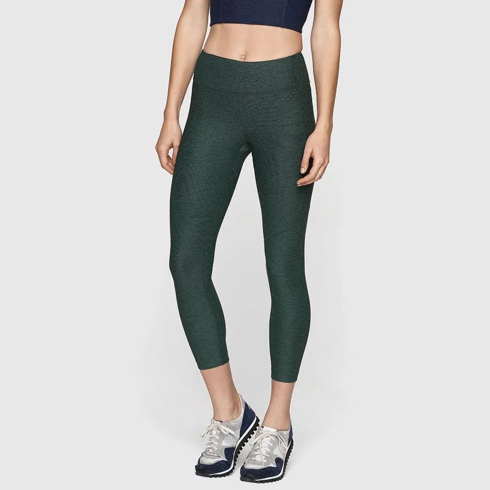 Outdoor Voices 3/4 Warmup Leggings in Hunter Green